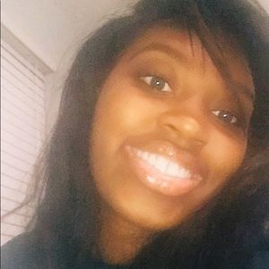 Meet your Posher, Anaija